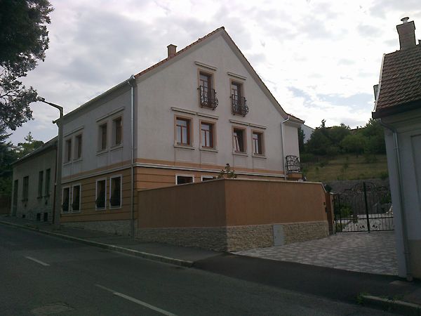 Eladó ház Pécs