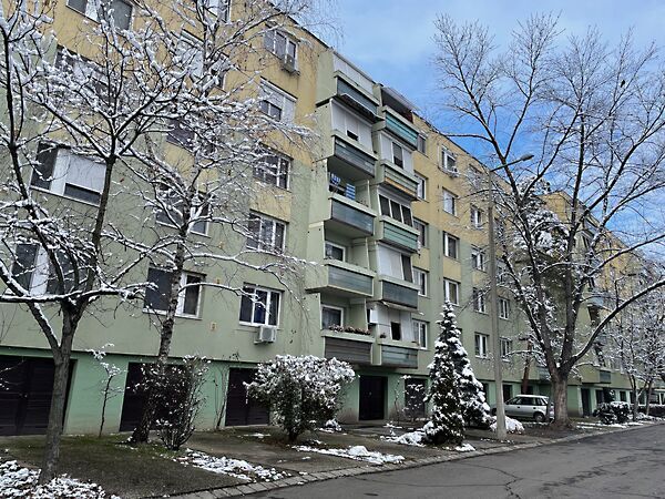 Eladó lakás Szeged, Makkosház 1. kép