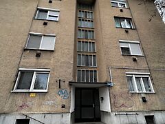 Eladó lakás Szeged, Makkosház