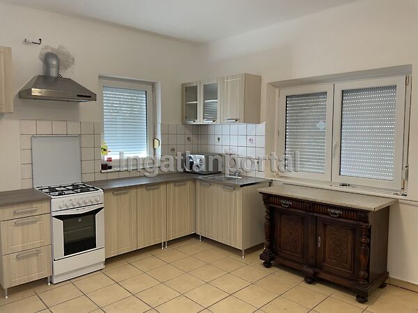 Kiadó ház Tahitótfalu