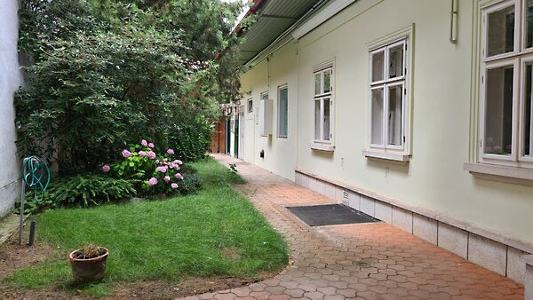 Eladó lakás Esztergom, Belváros