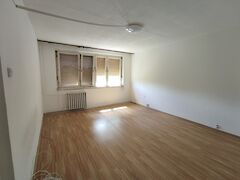 Eladó lakás Budapest, XXI. kerület, Erdőalja