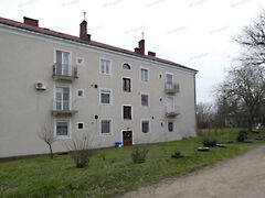 Eladó lakás Pétfürdő