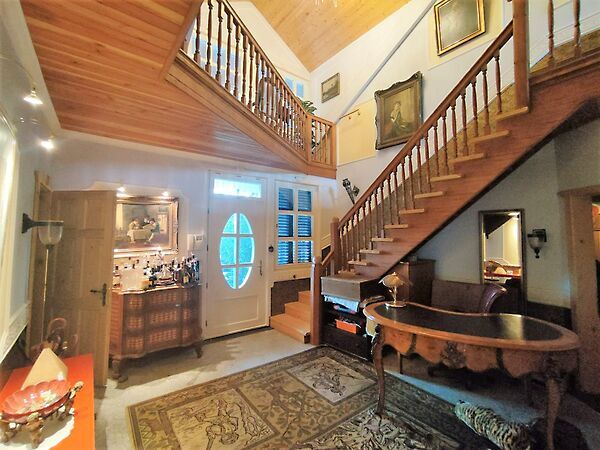 Eladó ház Majosháza