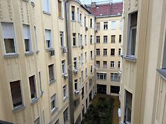 Eladó lakás Budapest, V. kerület 2. kép