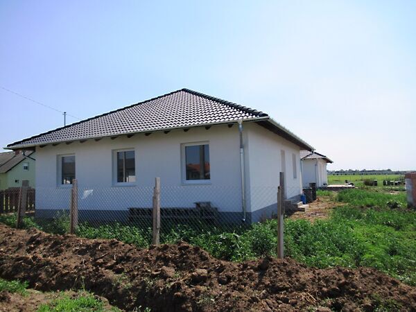 Eladó ház Kakucs