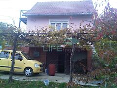 Eladó ház Győrújbarát 4. kép