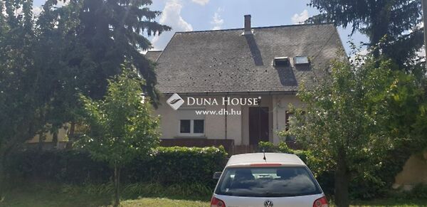 Eladó ház Etyek