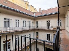 Eladó lakás Budapest, V. kerület 4. kép