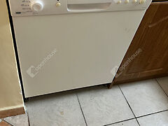 Kiadó üzleti Lenti