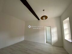 Eladó ház Véménd