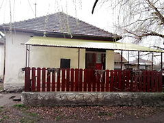 Eladó ház Pusztaszabolcs 2. kép