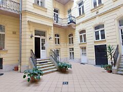 Eladó lakás Budapest, V. kerület 3. kép