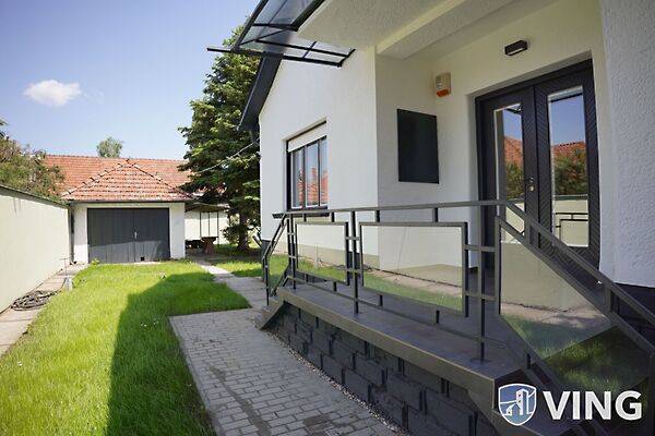 4 bed · 153m² · Ház · 400.000 ft