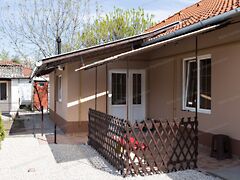 Eladó ház Baja, Katonaváros