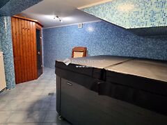 Eladó nyaraló Komló