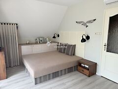 Eladó nyaraló Balatonkenese