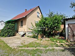 Eladó ház Majs