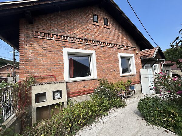 Eladó ház Miskolc, Pereces
