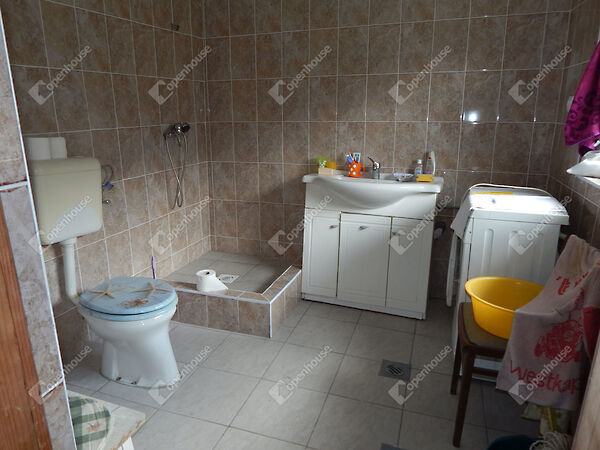 Eladó ház Osztopán