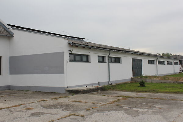 Kiadó ipari Veszkény