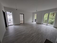 Eladó lakás Mende, Központ