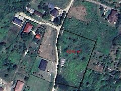 Eladó földterület Vác