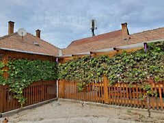 Eladó ház Balatonboglár