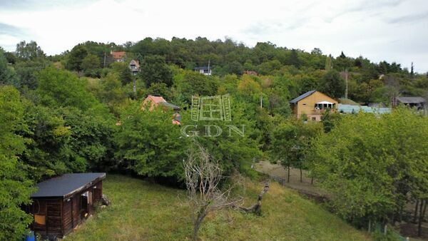 Eladó földterület Szentendre