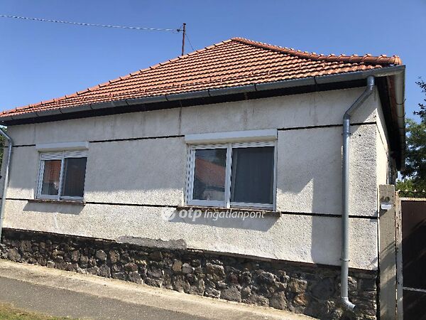 Eladó ház Somlójenő