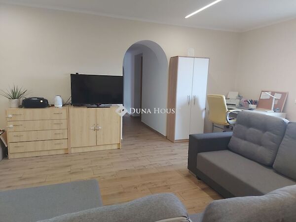 Eladó ház Ágasegyháza