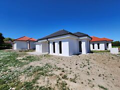 Eladó ház Siófok, Kiliti