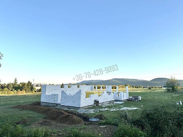 Eladó ház Kismaros