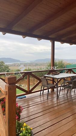 Eladó ház Zebegény