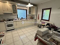 Eladó ház Budapest, II. kerület