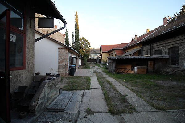 Eladó ház Budapest, IV. kerület