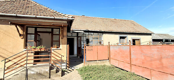 Eladó ház Dombóvár