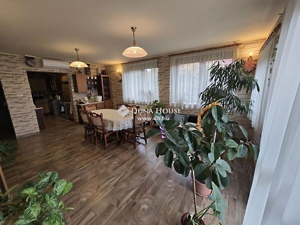 Eladó ház Szigetszentmiklós