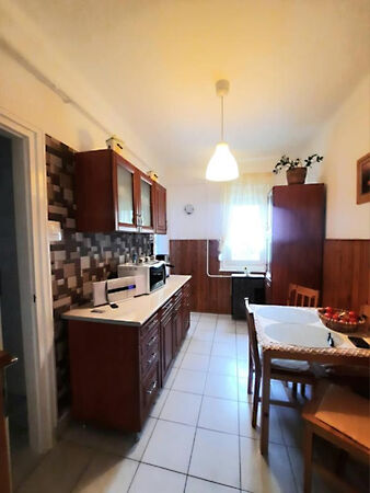 Eladó lakás Gyöngyös