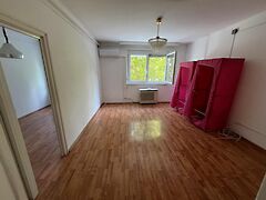 Eladó lakás Dunaújváros, Kertváros