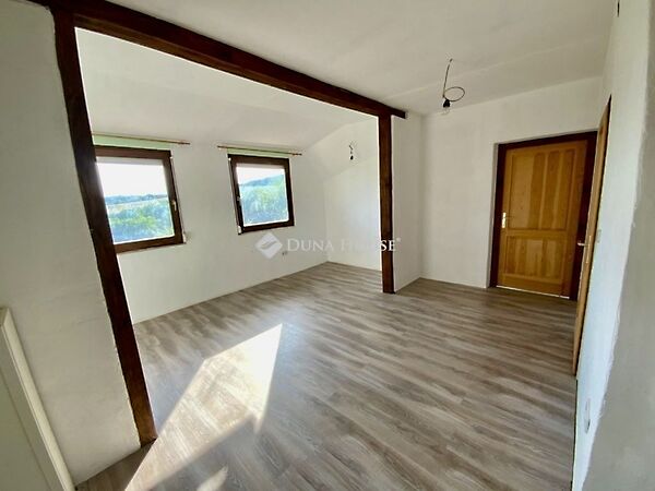 Eladó ház Mecseknádasd