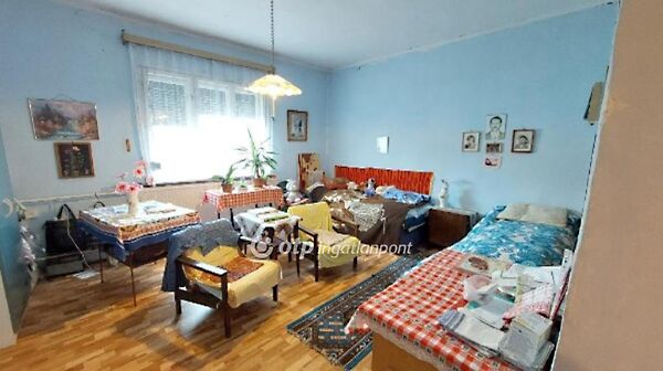 Eladó ház Kisújszállás