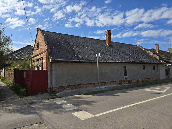 Eladó ház Mezőtúr, Városközpont