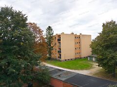 Eladó lakás Győr, Gyárváros