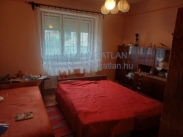 Eladó ház Baktalórántháza