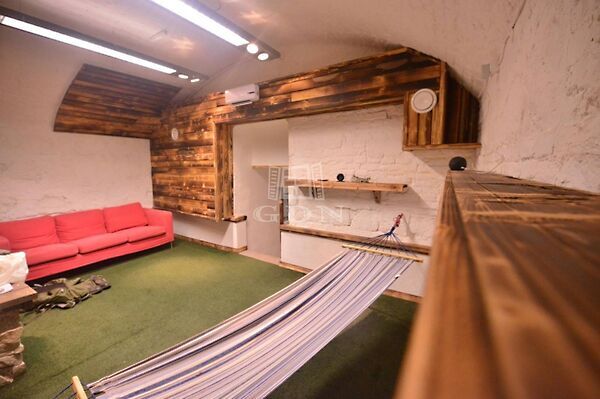 Eladó lakás Budapest, III. kerület