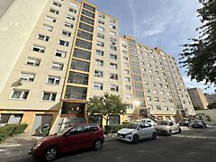 Eladó lakás Székesfehérvár