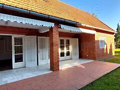 Eladó ház Balatonlelle