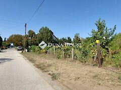 Eladó földterület Tata