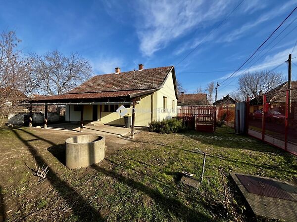 Eladó ház Jánoshalma